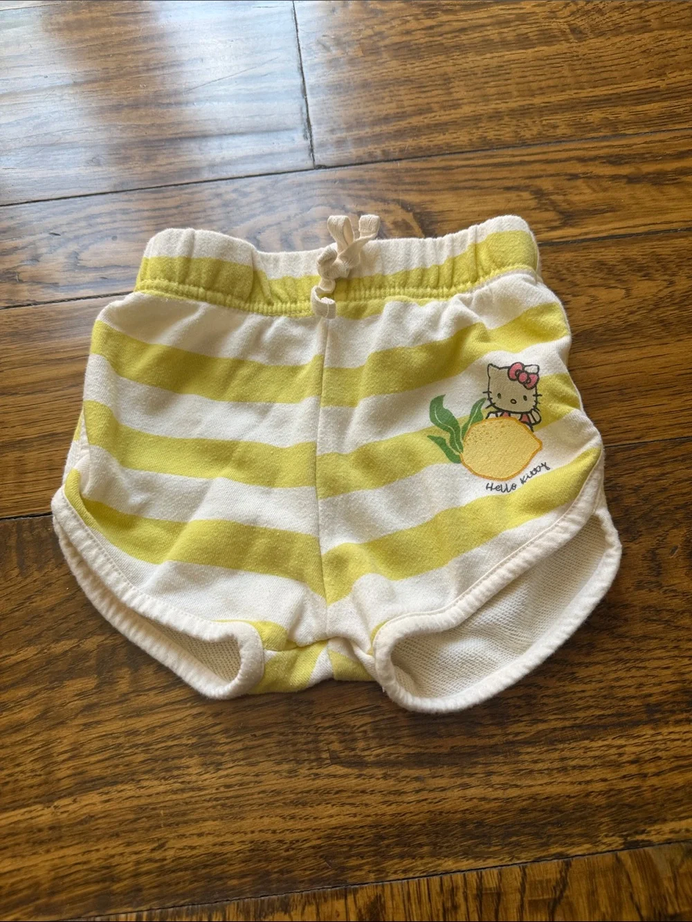 Hello Kitty Kids Yellow & White Lemon Stripe Pajama Set